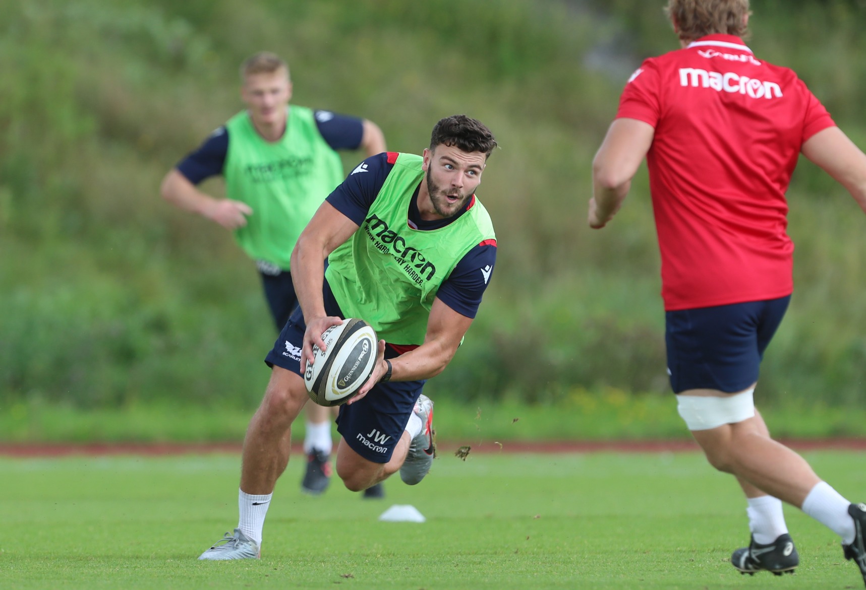 Johnny Williams To Make Debut As Scarlets Return To Guinness PRO14 ...